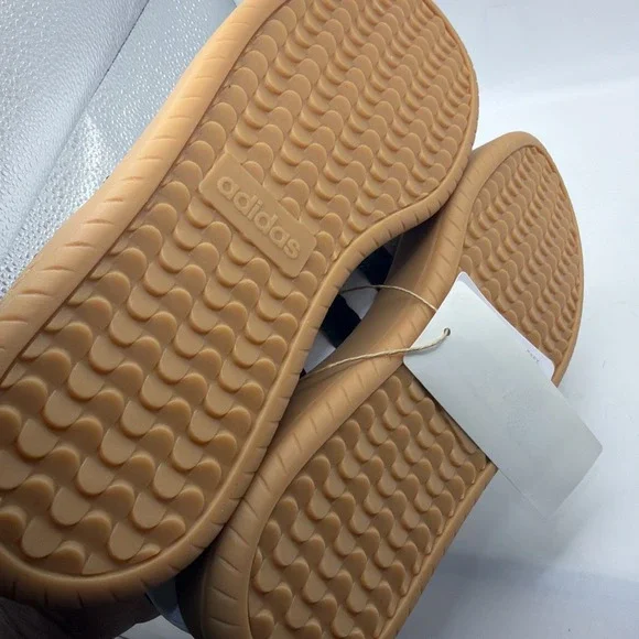 Adidas Women White Black Gum Sole Low Top Striped Athletic Sneakers . Size 9 - Picture 15 of 15